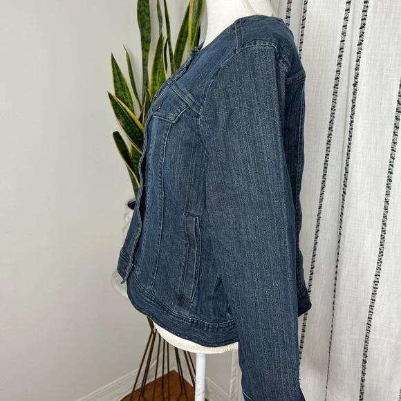 🌻Liz Claiborne Blue Jean Jacket Size XL - Picture 2 of 11